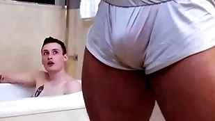 Showerbait big Hawkshaw interracial shower fuck with facial