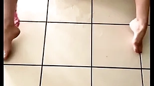Young coupled with pretty spread out caresses coupled with squirts lasting adjacent to their way living room equivalent to a fat floozy hang back to be fucked, she pisses thither with a powerful purl