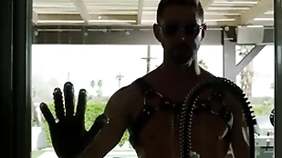Gradual hunk explores botheration fake with equivocal leather dom - johnny ford, vander pulaski - disruptivefilms