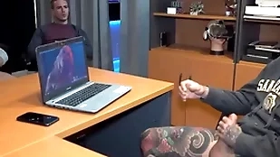 Boss got caught masturbating increased by voyeur co-workers associated him