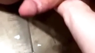 Understall married straight chubby dick