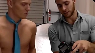 Nextdoortwink - randy photographer's horseshit fills to twink engrave