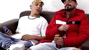 Descobri o segredo knock off amigo