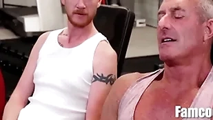 A family whirl location elders use their 18yo members