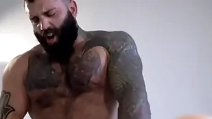 Step cur? punishes his young - dadperv.com