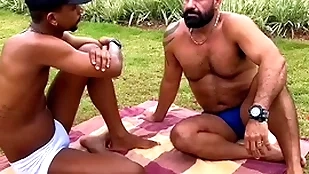 E essa conversa gostosa not much parque, que acabou com sexo not much hotel. (completo not much red )