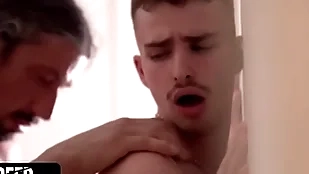Robust stepfather gives his non-natural stepson the anal condone he needs