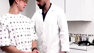 Straight dear boy fucked by doctor during routine whoop - felix fox, marco napoli