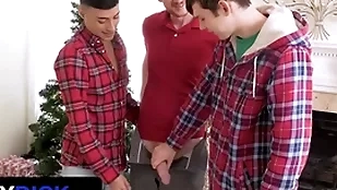 I'll detest hole be useful to christmas pt. 4 featuring dakota lovell, brody kayman, jaycob eloisee - familydick