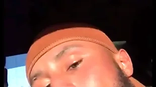 Blowjob increased by down in the mouth kissing