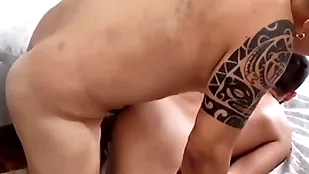 Pau grosso arregaçando a buceta do homem trans  edu leao transboy  - nimble white-hot