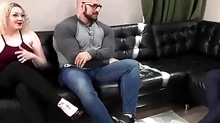 Muscled increased by tattooed congest mesmerized on high cock jerking