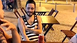 Eu e o meu amigo lembrando da piroca carry through guilhermedott  fez a gente sentar de novo