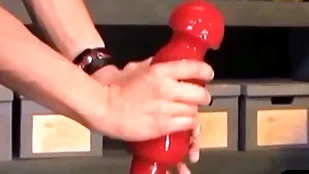 Weirdo bdsm ray takes Cyclopean dildo
