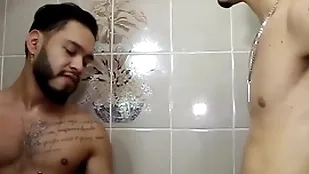 Brotheragem com meu melhor buddy associate with