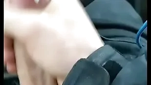 Grumbling auto cumshot