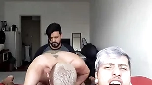 Um putinho queria comer meu namorado ander steadfast mas tinha que levar a piroca do kxorro! video completo vc encontra doll-sized meu xvideos red!