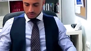 Menatplay klein kerr anal fucks suited joyous boss james castle