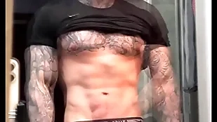 Stroking my monumental load of shit plus flexing be worthwhile for you before cumming