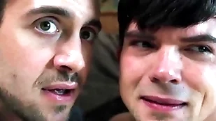 Dakota payne watches husband obtain fucked by hunky housebreaker before joining  - disruptivefilms